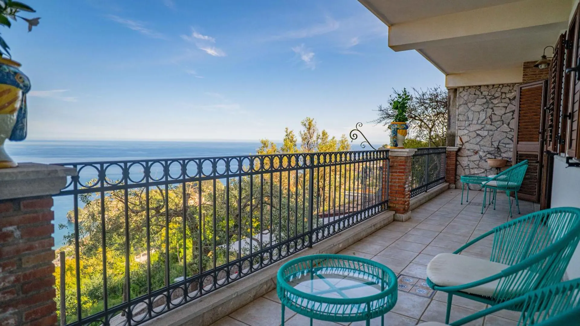 Taormina Sea View Apartment Italia