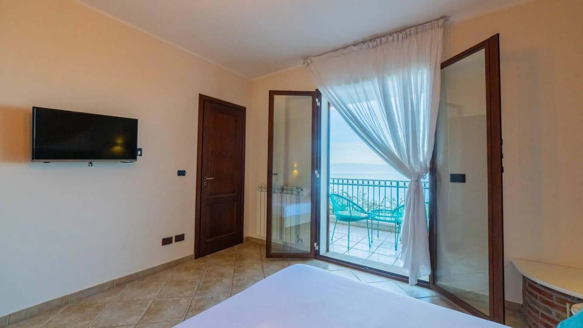 Taormina Sea View Apartment