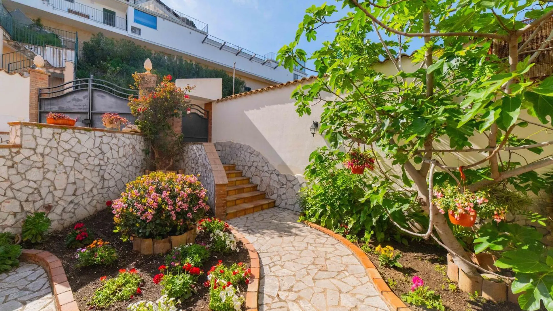 Taormina Sea View Apartment